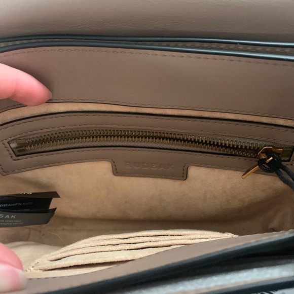 NWT RUDSAK Handbag - Picture 7 of 13